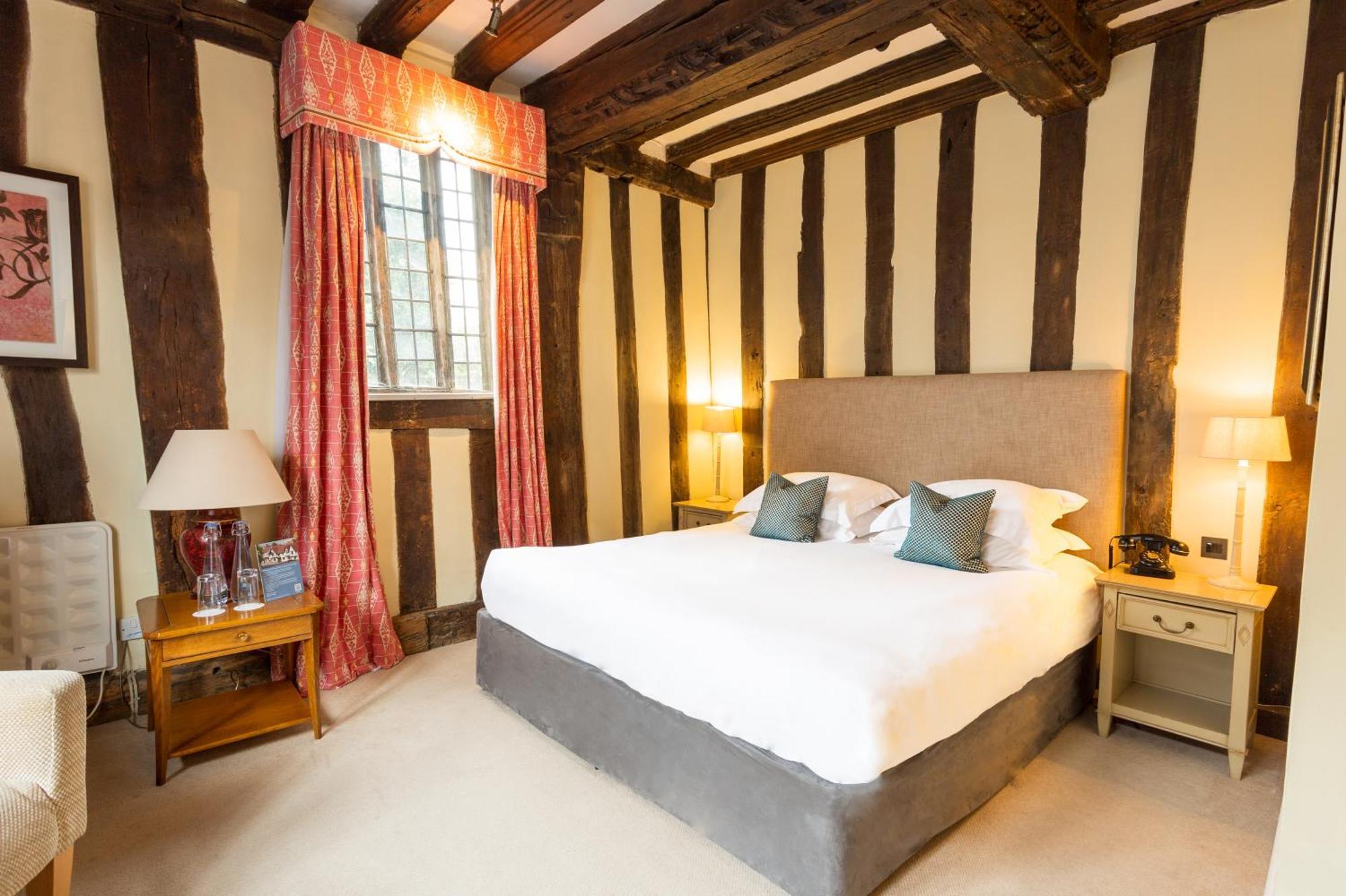 Large Double or Twin Room